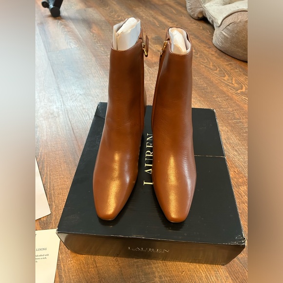 Ralph Lauren Willa Bootie - new in box - Picture 6 of 10